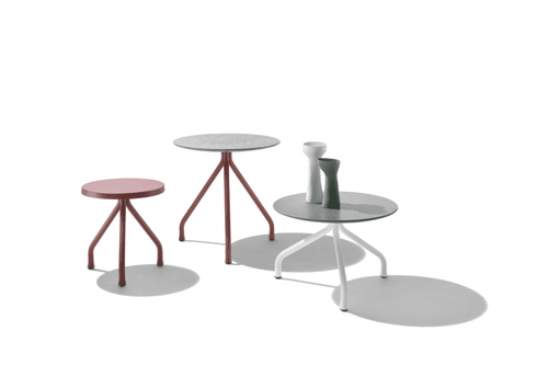 flexform_academy_outdoor_small_table_7.jpg