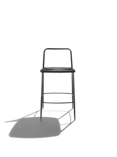 flexform_firts_steps_outdoor_00002.jpg